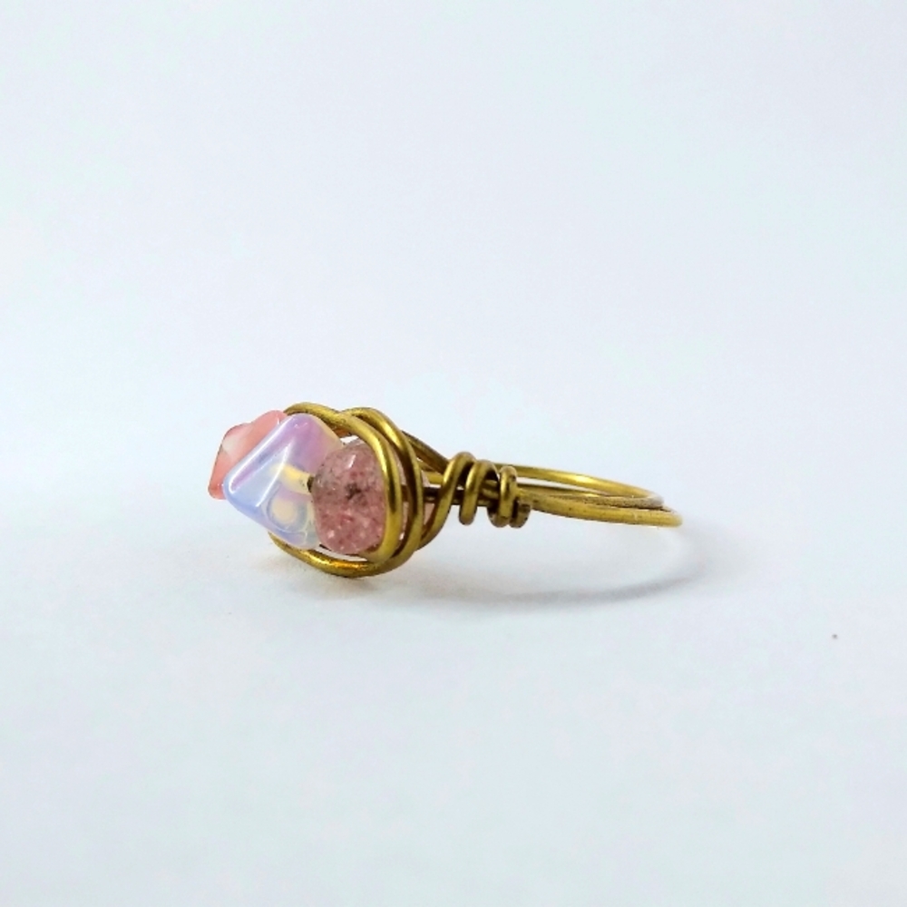 Beautiful Pink and White Gem Handmade Twisted Gold Ring Size 6.5